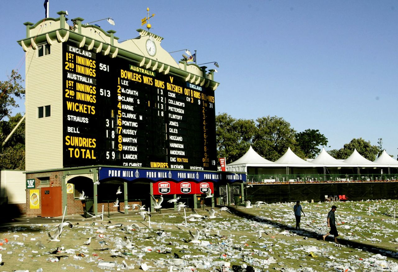 Seagulls scavenge for food after crowds leave Adelaide Oval, Australia v England, 2nd Test, Adelaide, December 4, 2006