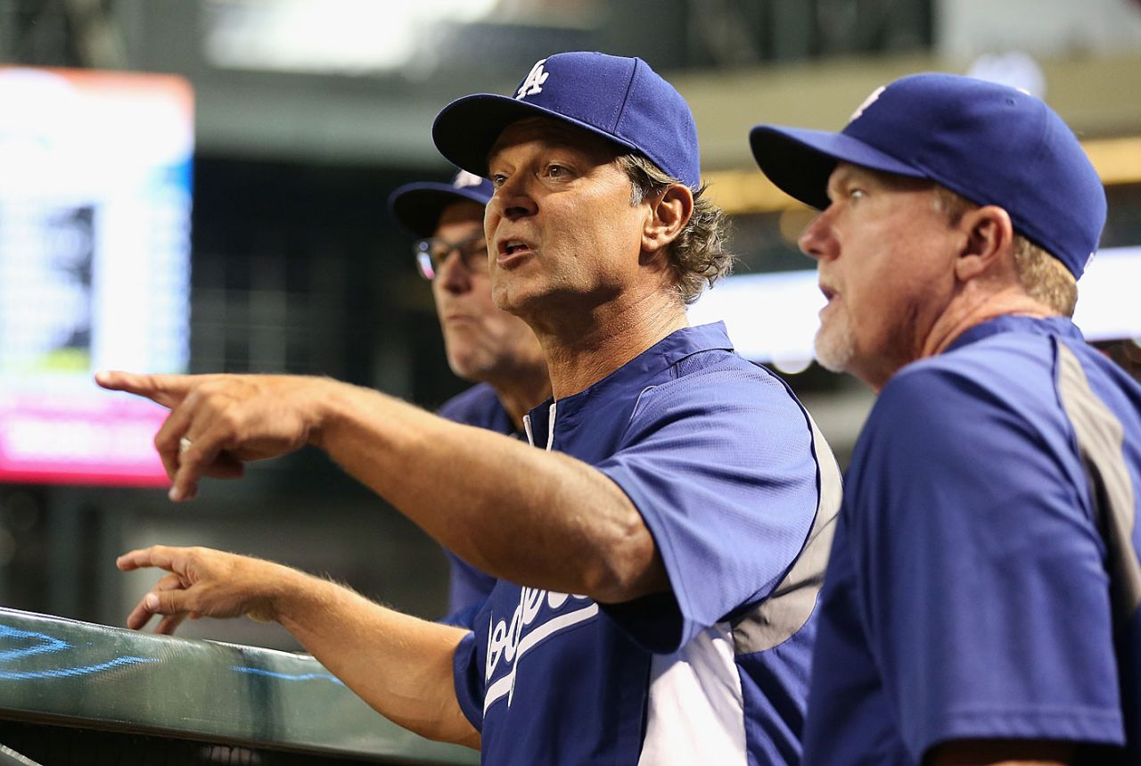 LA Dodgers manager Don Mattingly gesticulates, Los Angeles Dodgers v Arizona Diamondbacks, MLB, Phoenix, August 26, 2014 