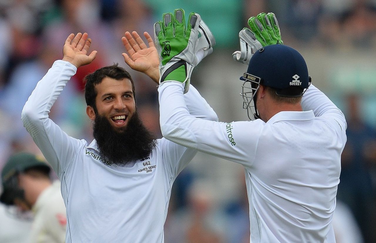Moeen Ali celebrates the wicket of David Warner, England v Australia, 5th Investec Ashes Test, The Oval, August 20, 2015