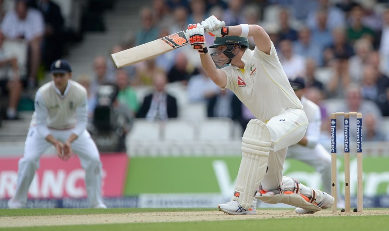 Steven Smith drives with a bent knee,  England v Australia, 5th Investec Ashes Test, The Oval, 2nd day, August 21, 2015