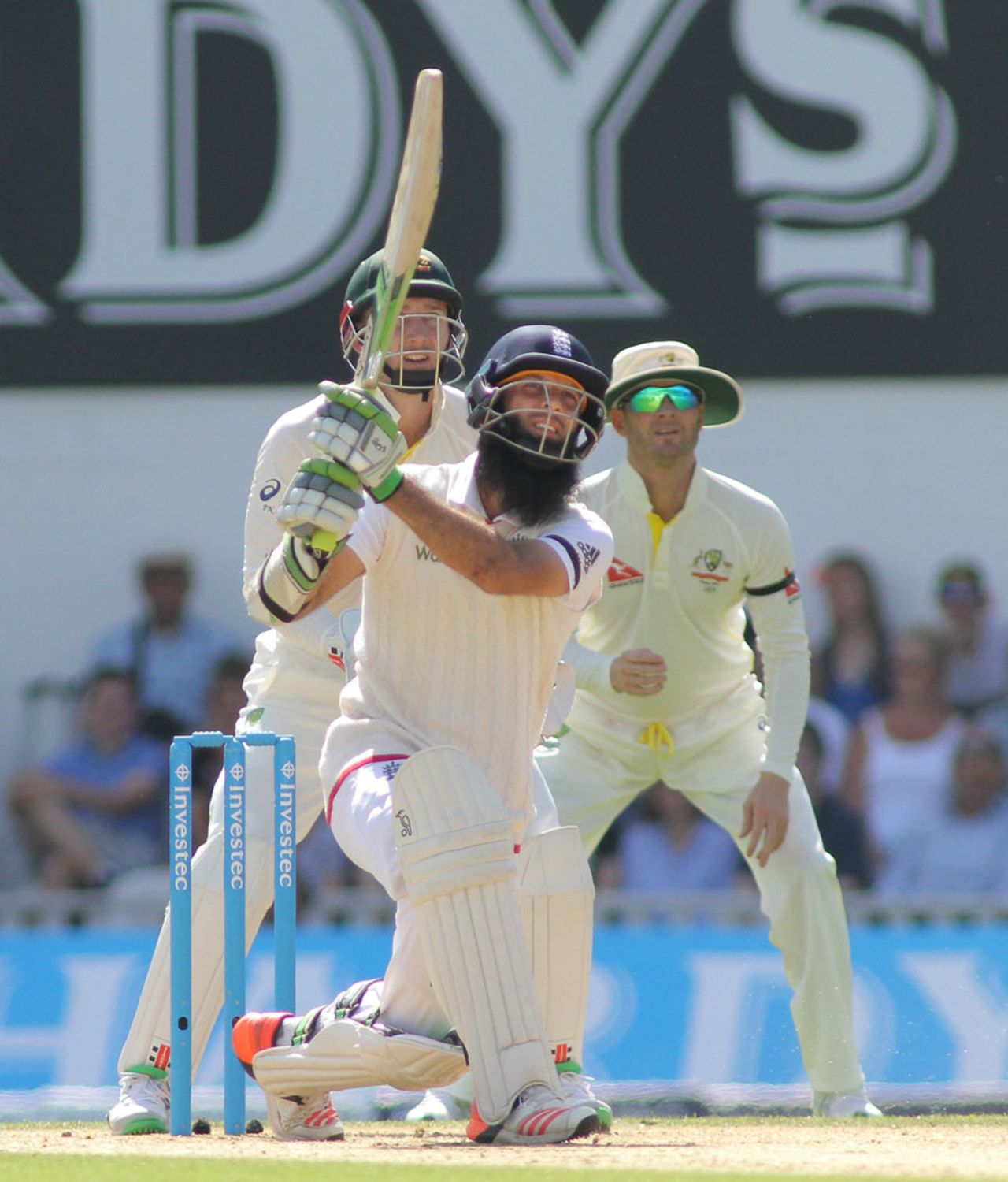 Moeen Ali top-scored in England's innings with 30, England v Australia, 5th Investec Ashes Test, The Oval, 3rd day, August 22, 2015
