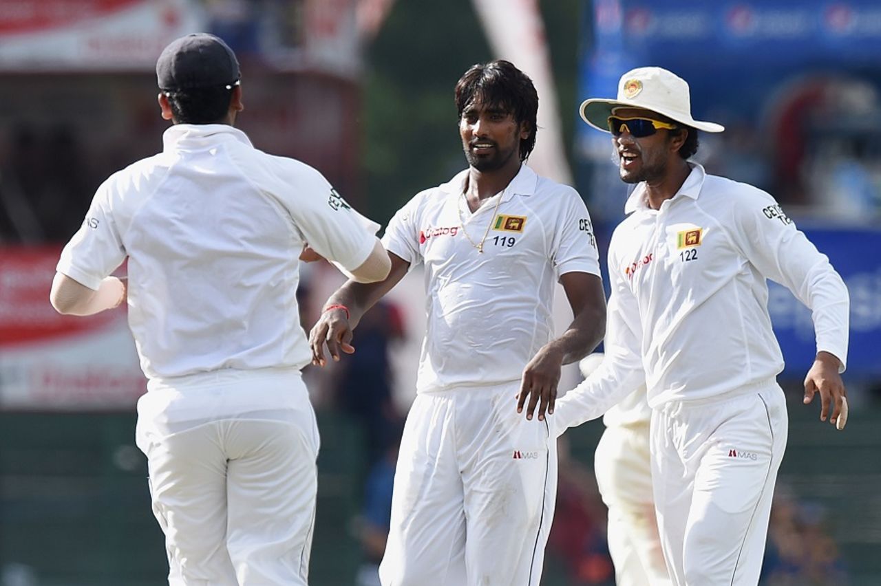 Nuwan Pradeep struck twice in two overs, Sri Lanka v India, 3rd Test, SSC, Colombo, 3rd day, August 30, 2015