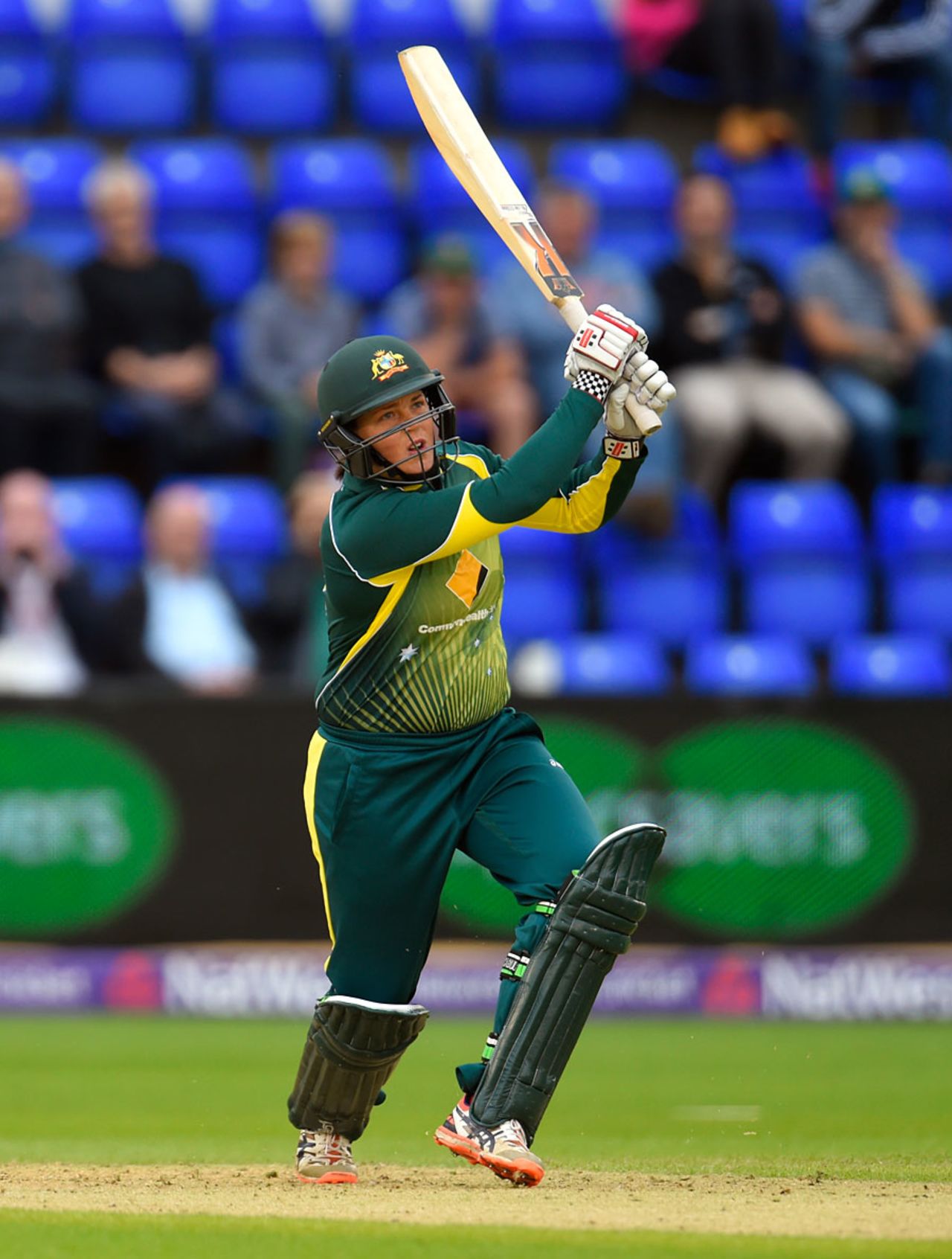 Grace Harris struck three sixes to boost Australia, England Women v Australia Women, 3rd T20, Cardiff, August 31, 2015
