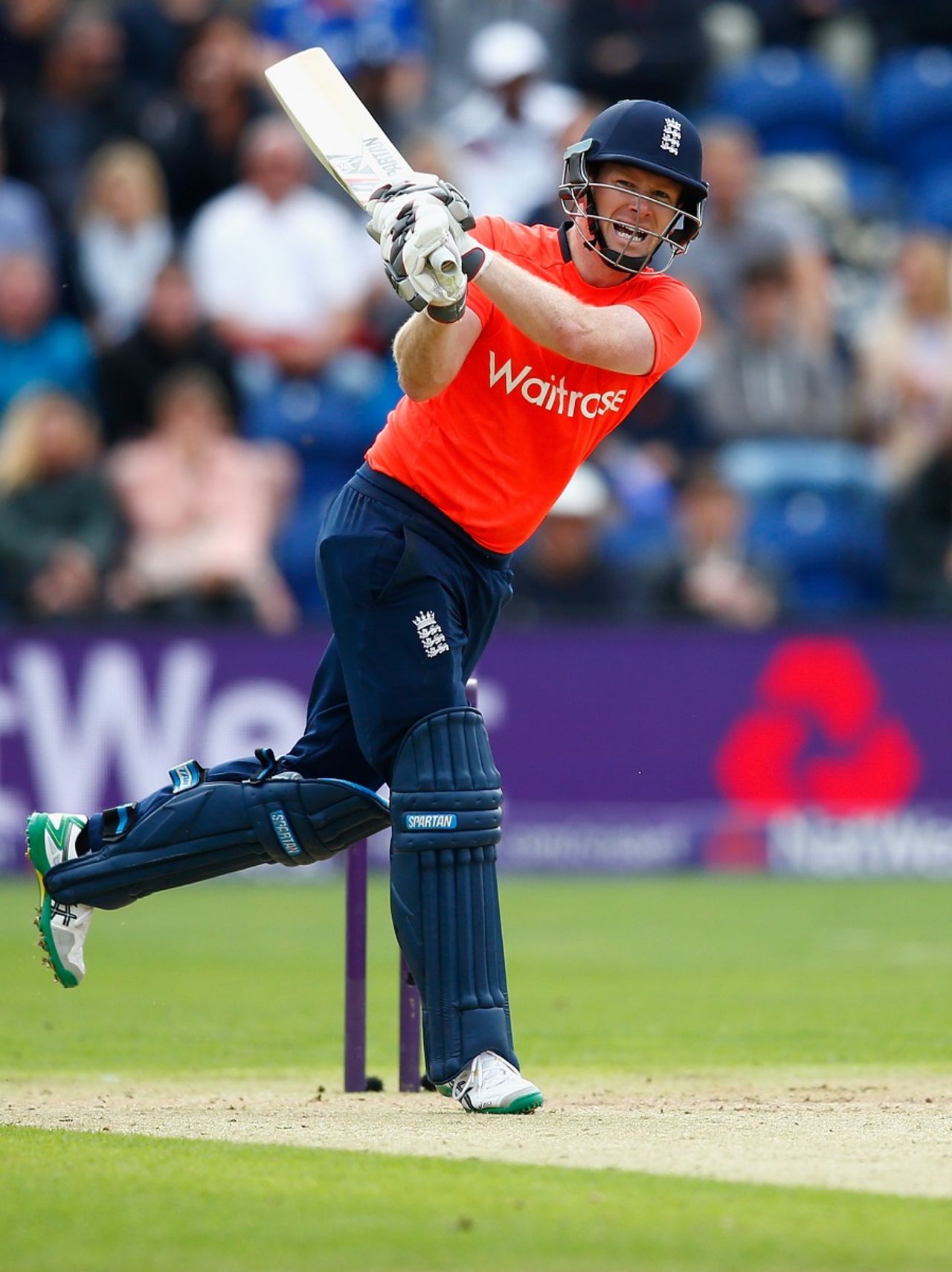 Eoin Morgan goes on the attack, England v Australia, only T20, Cardiff, August 31, 2015
