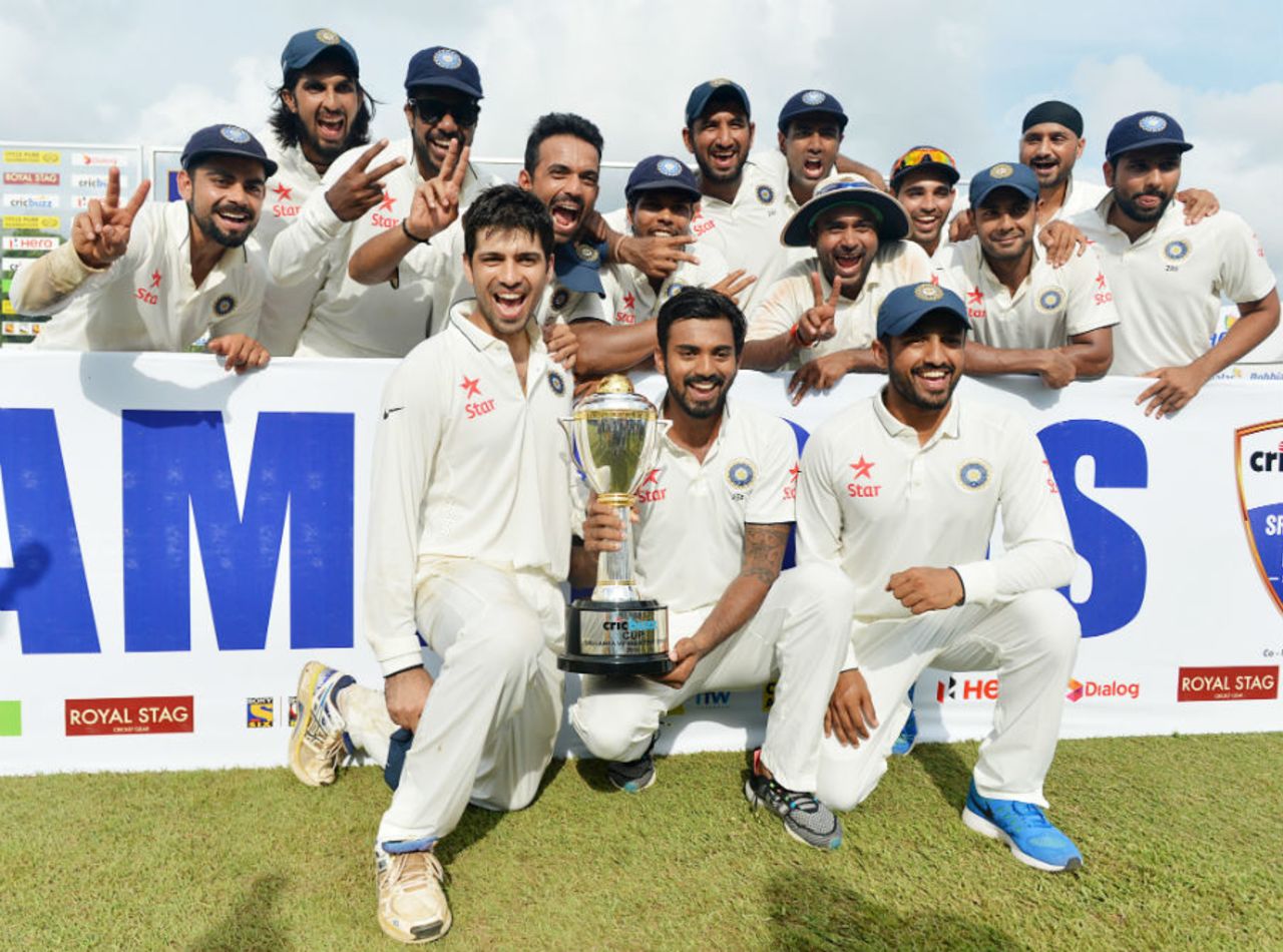 The victorious India team pose the trophy, Sri Lanka v India, 3rd Test, SSC, Colombo, 5th day, September 1, 2015
