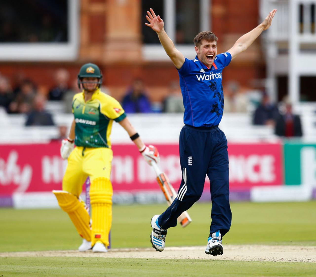 Chris Woakes unsuccessfully appeals for the wicket of Steven Smith, England v Australia, 2nd ODI, Lord's, September 5, 2015