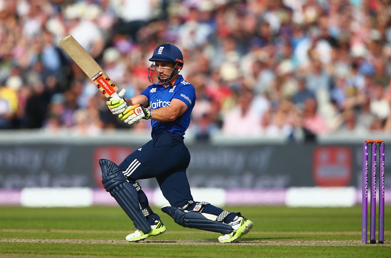 James Taylor anchored the England innings, England v Australia, 3rd ODI, Old Trafford, September 8, 2015