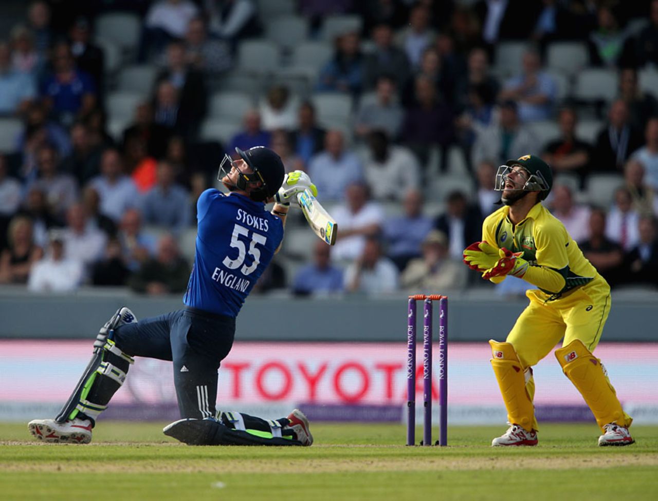 Ben Stokes struggled before slogging a catch, England v Australia, 3rd ODI, Old Trafford, September 8, 2015