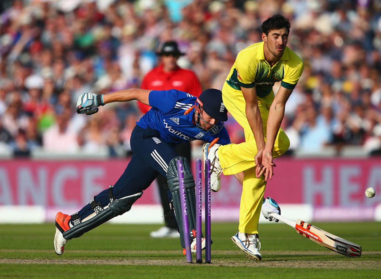 Jonny Bairstow was run out by a direct hit, England v Australia, 3rd ODI, Old Trafford, September 8, 2015