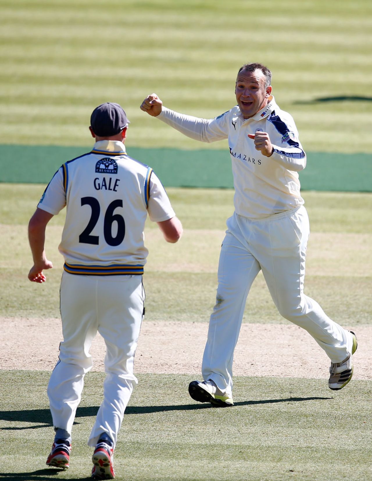 James Middlebrook struck twice in an over, Middlesex v Yorkshire, County Championship, Division One, Lord's, 2nd day, September 10, 2015