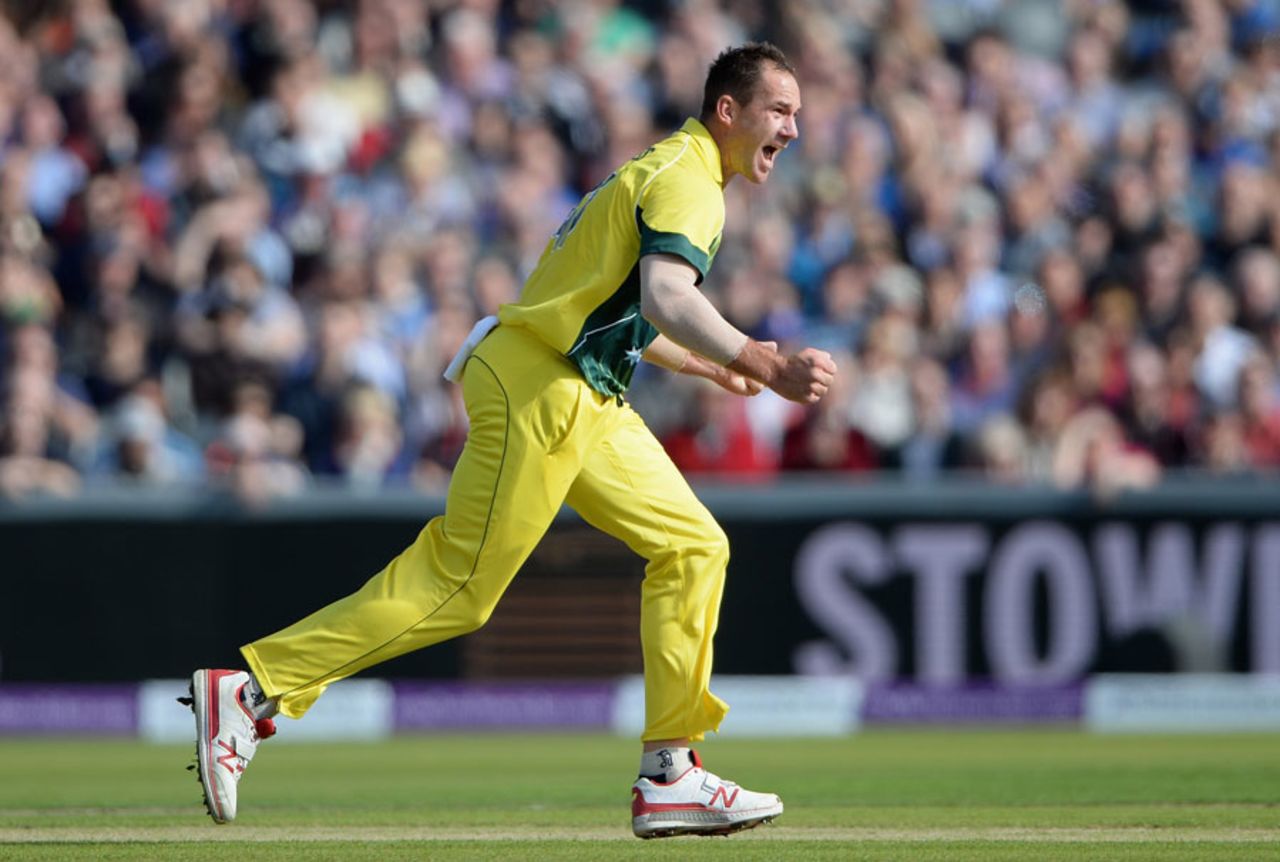John Hastings picked up the wicket of Alex Hales, England v Australia, 5th ODI, Old Trafford, September 13, 2015