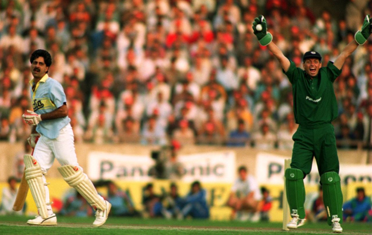 Dave Richardson celebrates stumping Kris Srikkanth, India v South Africa, 3rd ODI, New Delhi, November 14, 1991