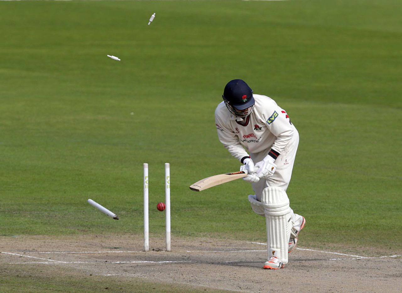 Tom Bailey was bowled by Sam Curran, Lancashire v Surrey, LV= County Championship, Division Two, Old Trafford, 3rd day, September 16, 2015