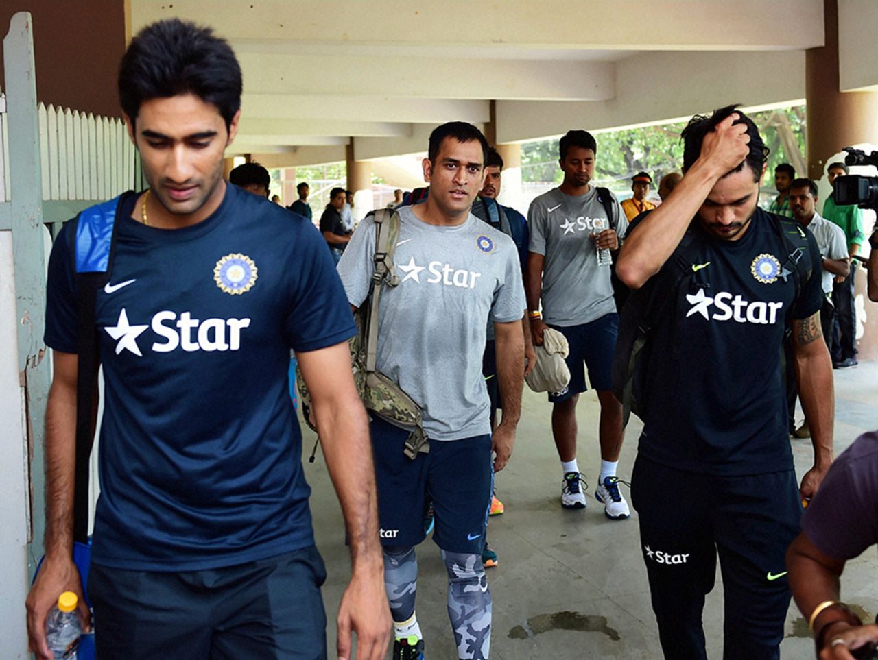 MS Dhoni arrives for India's preparatory camp at the National Cricket Academy, Bangalore, September 22, 2015
