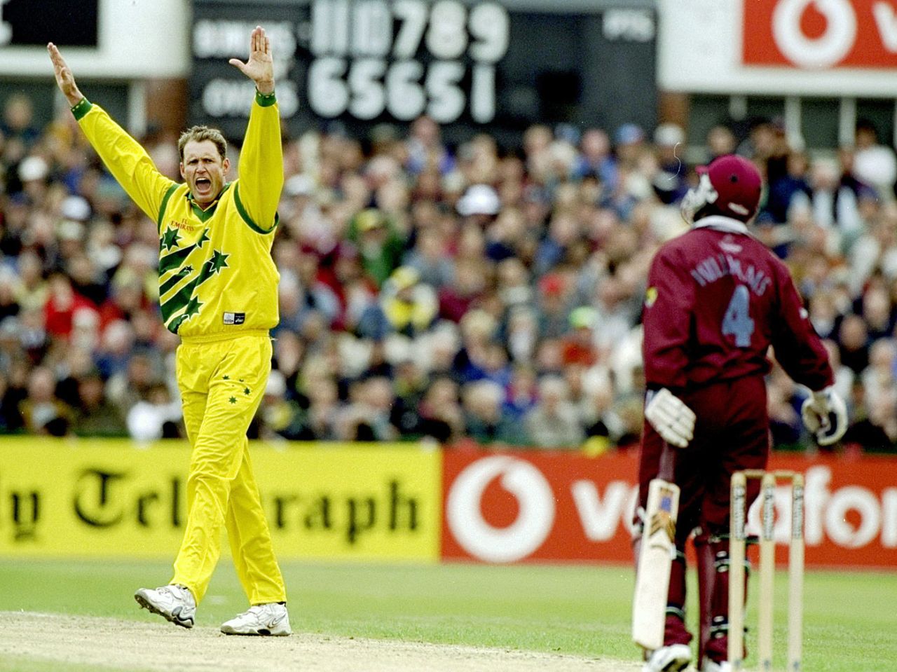 Tom Moody gets the wicket of Stuart Williams, Australia v West Indies, 28th match, World Cup, Old Trafford, May 30, 1999