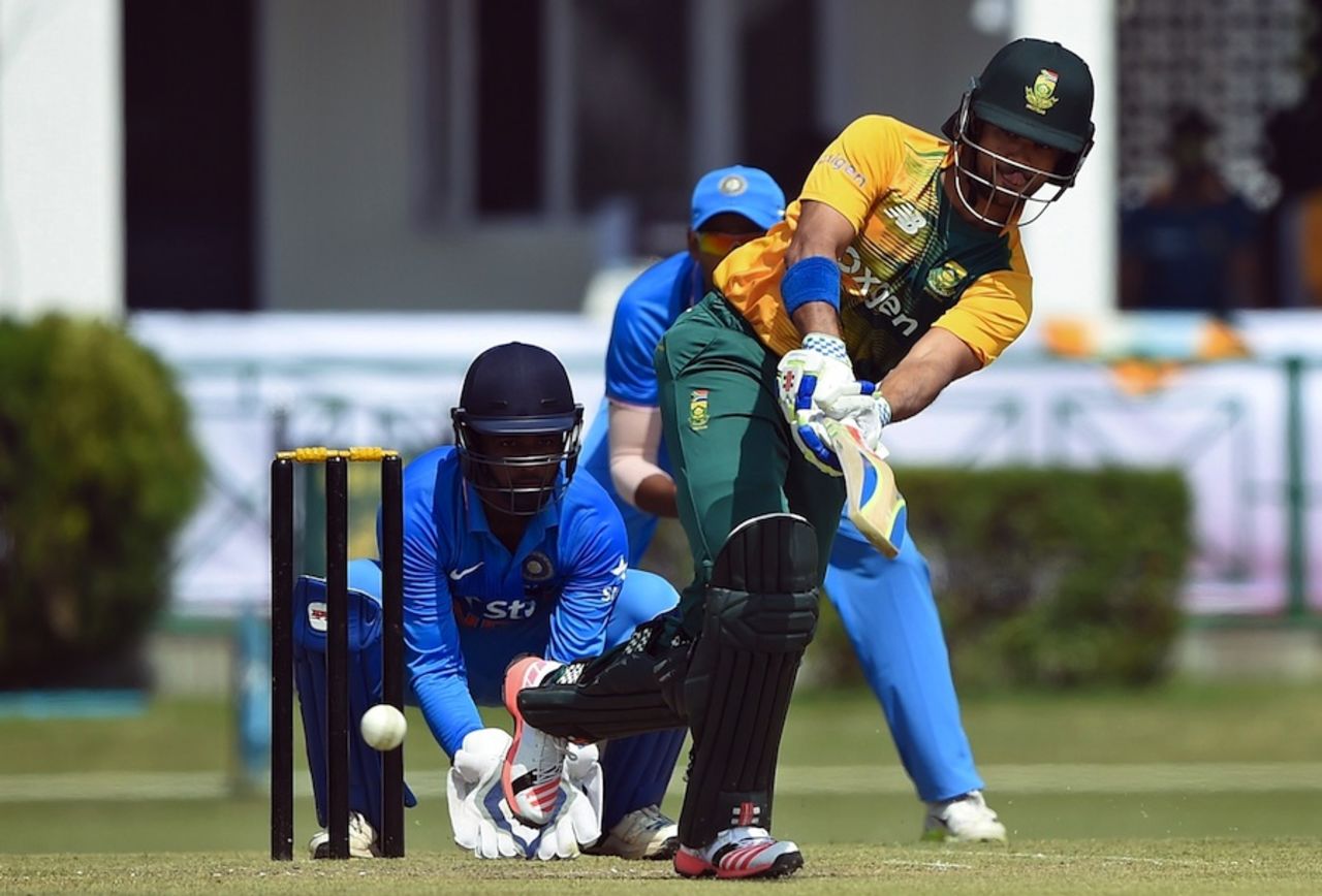 JP Duminy made an unbeaten 68 off 32 balls, India A v South Africans, Delhi, September 29, 2015