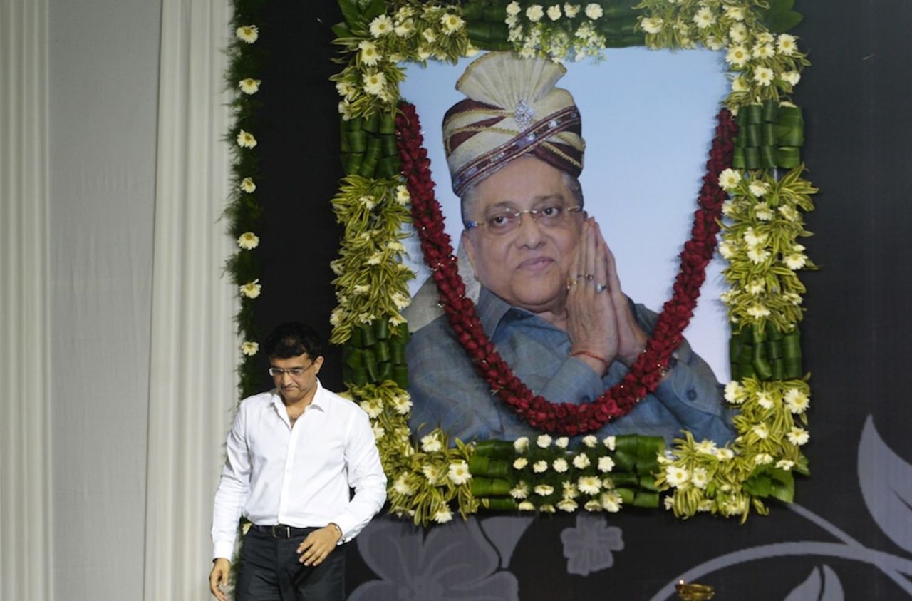 Sourav Ganguly pays tribute at a memorial for former BCCI president Jagmohan Dalmiya, Kolkata, September 30, 2015