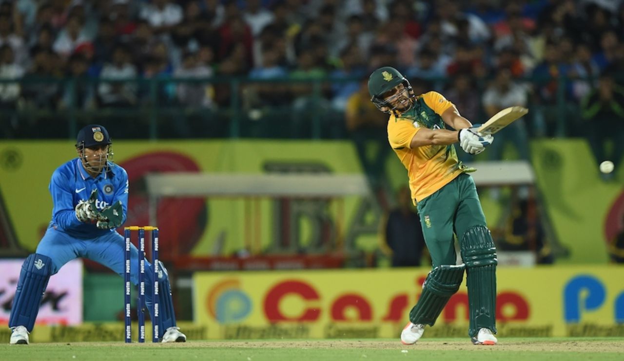 Farhaan Behardien goes on the attack, India v South Africa, 1st T20, Dharamsala, October 2, 2015