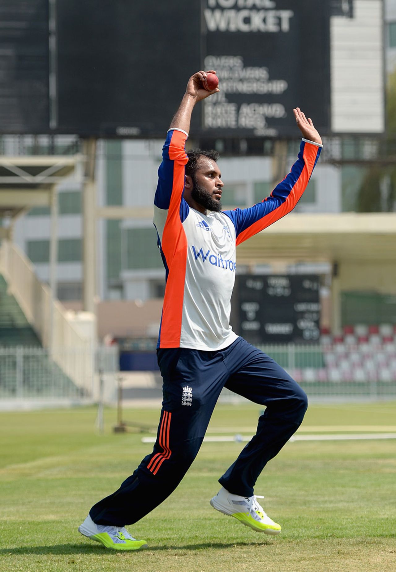 Adil Rashid prepares for England's first warm-up match, Sharjah, October 4, 2015