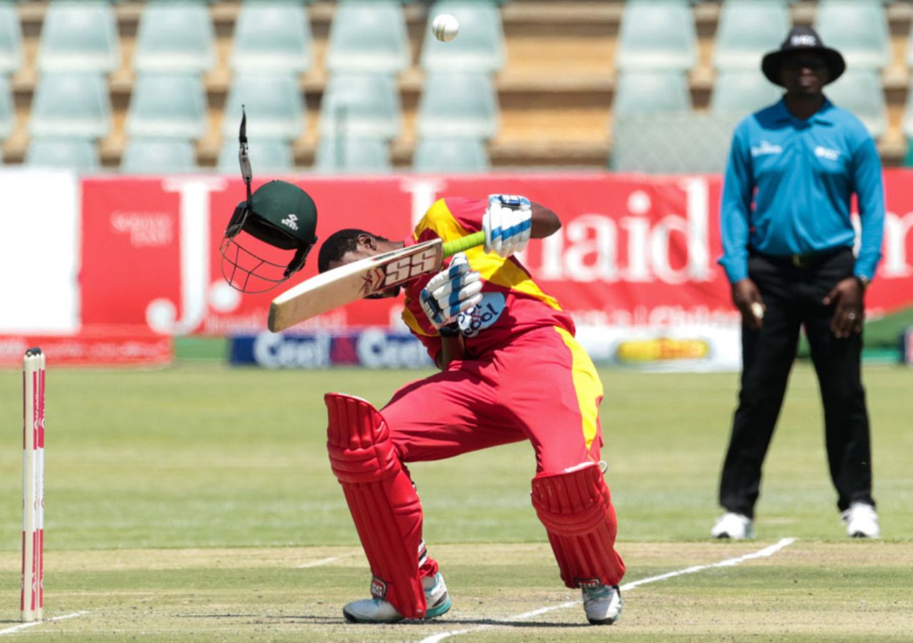 Richmond Mutumbami was struck on the helmet by a Mohammad Irfan bouncer, Zimbabwe v Pakistan, 3rd ODI, Harare, October 5, 2015