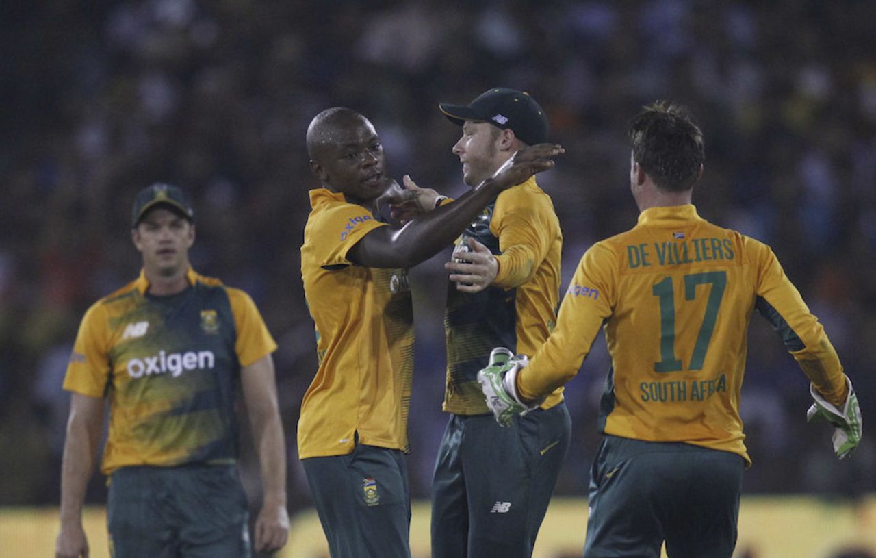 Kagiso Rabada got a wicket with a full toss, India v South Africa, 2nd T20I, Cuttack, October 5, 2015