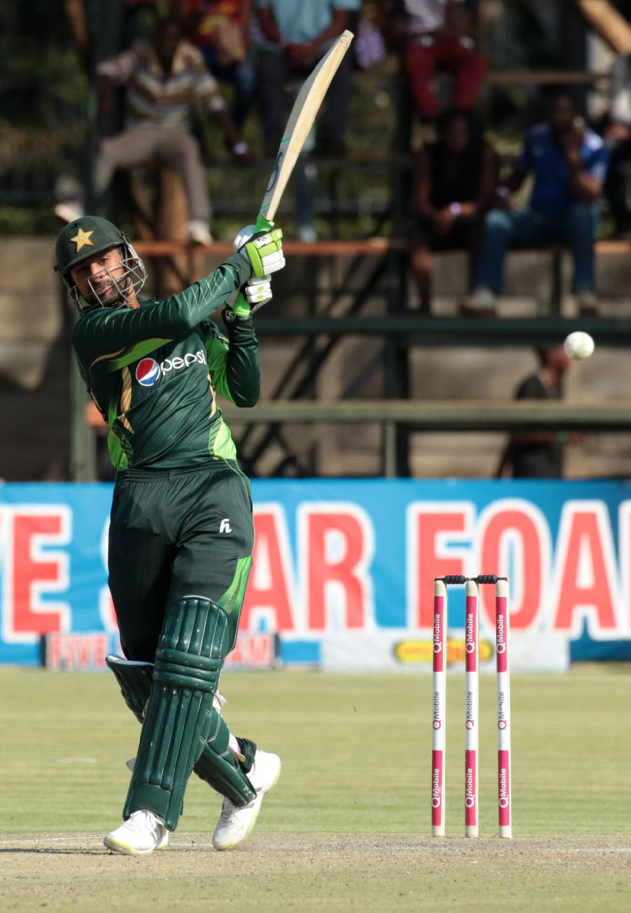 Shoaib Malik continued his rich vein of form, Zimbabwe v Pakistan, 3rd ODI, Harare, October 5, 2015