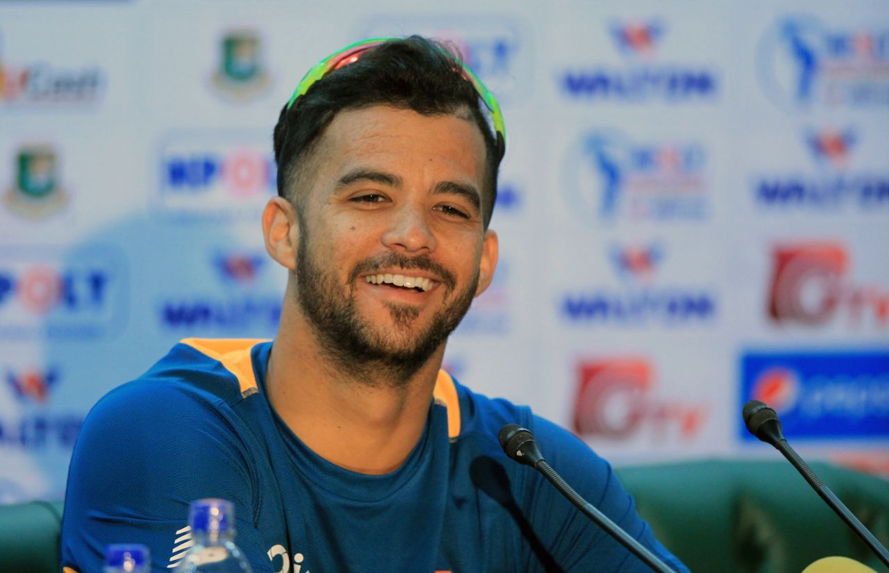 JP Duminy speaks at a press conference, Dhaka, July 2, 2015