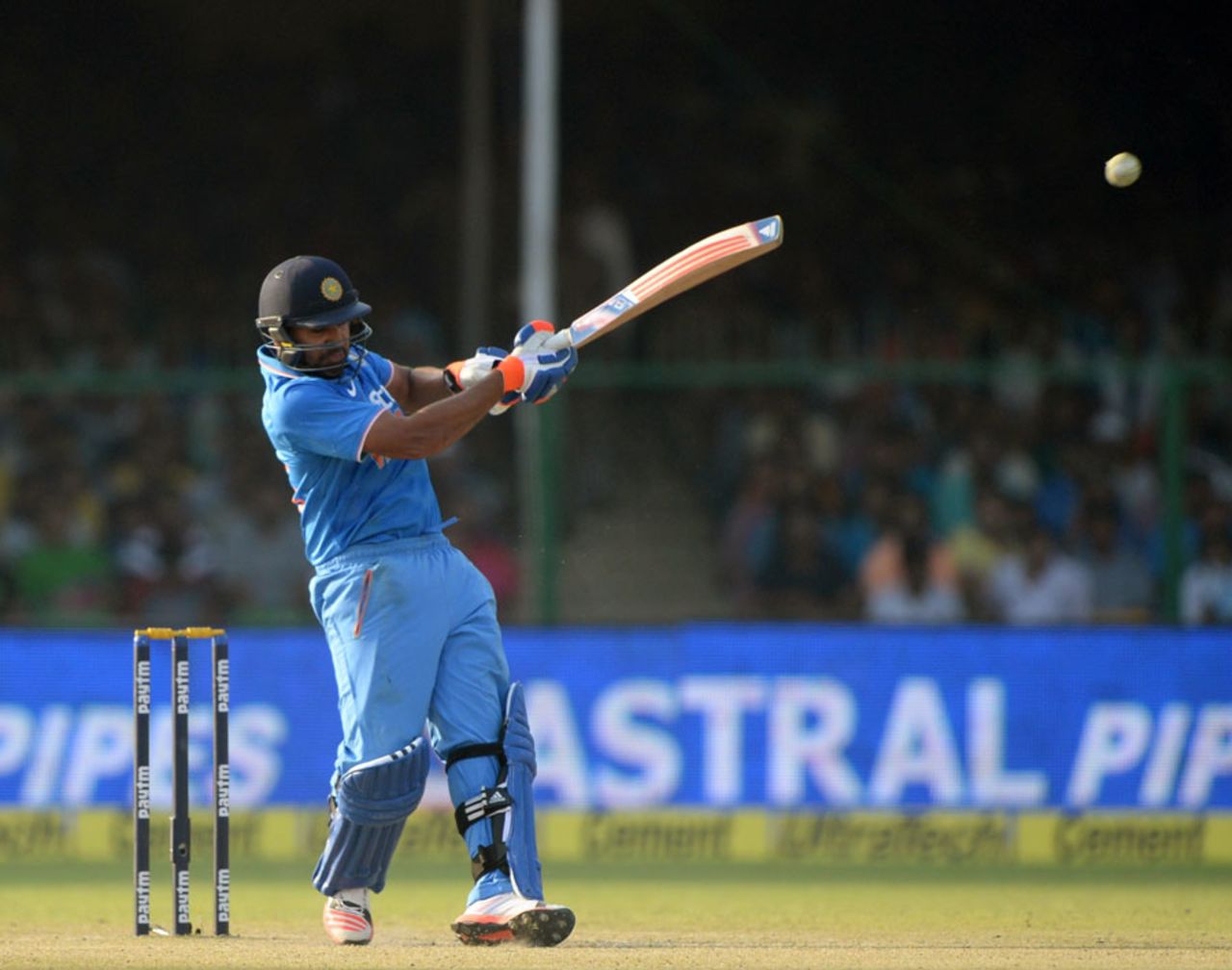 Rohit Sharma pulls en route to his 150, India v South Africa, 1st ODI, Kanpur, October 11, 2015