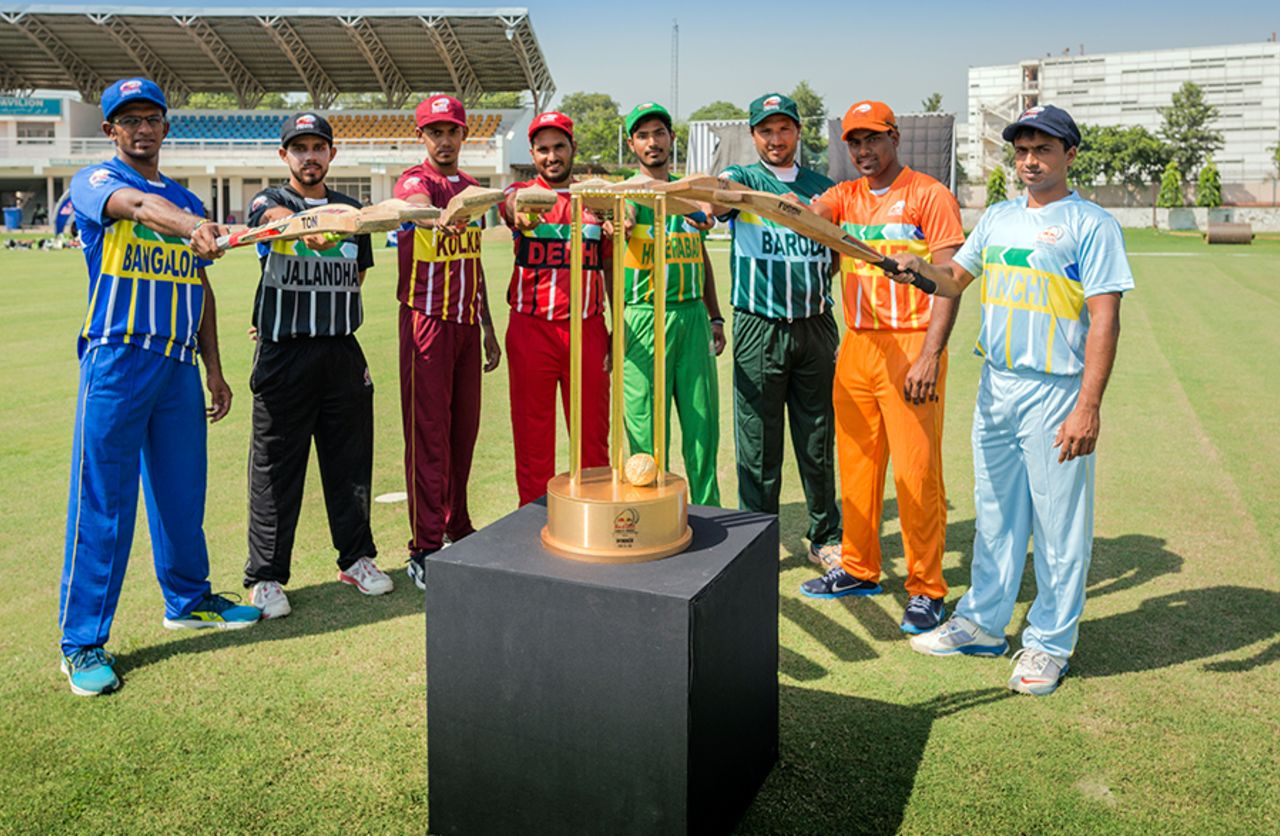 Captains of the eight qualifying teams pose for a portrait during the Quarter Finals of the Red Bull Campus Cricket National Finals 2015, Delhi, October 9, 2015