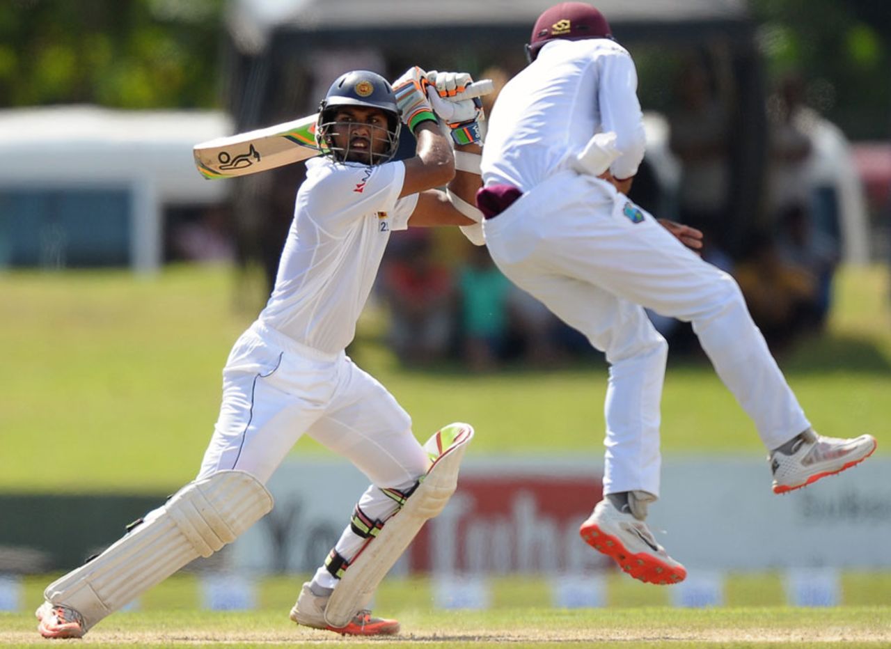 Dinesh Chandimal has a crack at the cut, Sri Lanka v West Indies, 1st Test, Galle, 1st day, October 14, 2015