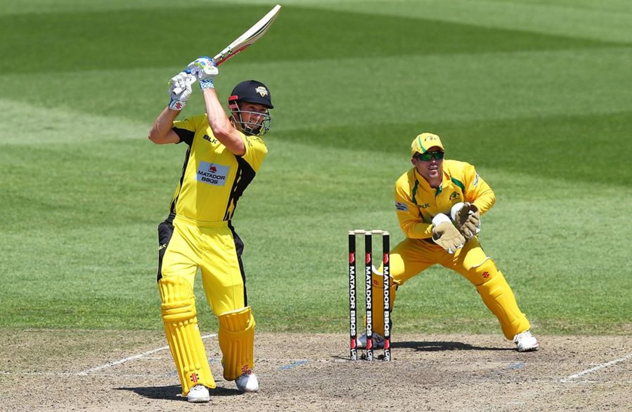 Shaun Marsh hits through the off side during his 186, Cricket Australia XI v Western Australia, Matador Cup, Sydney, October 15, 2015