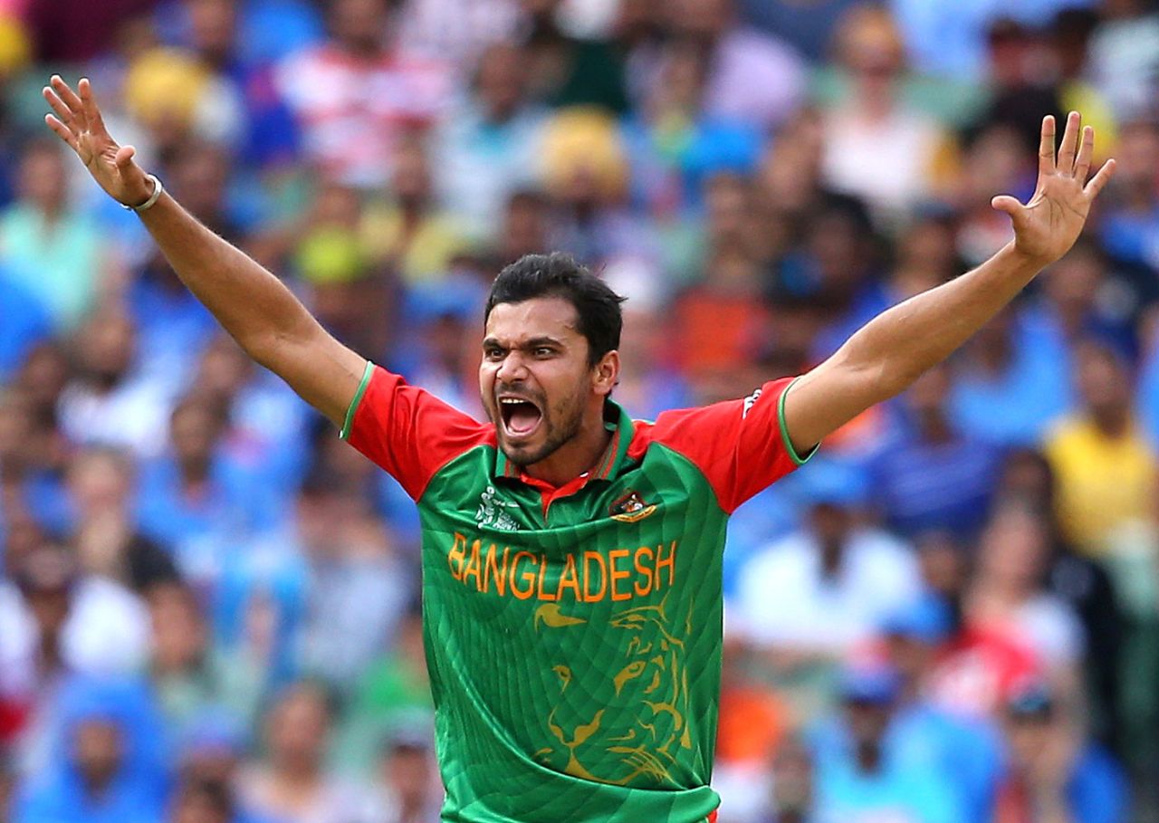 Mashrafe Mortaza appeals for a wicket, Bangladesh v India, World Cup 2015, 2nd quarter-final, Melbourne, March 19, 2015