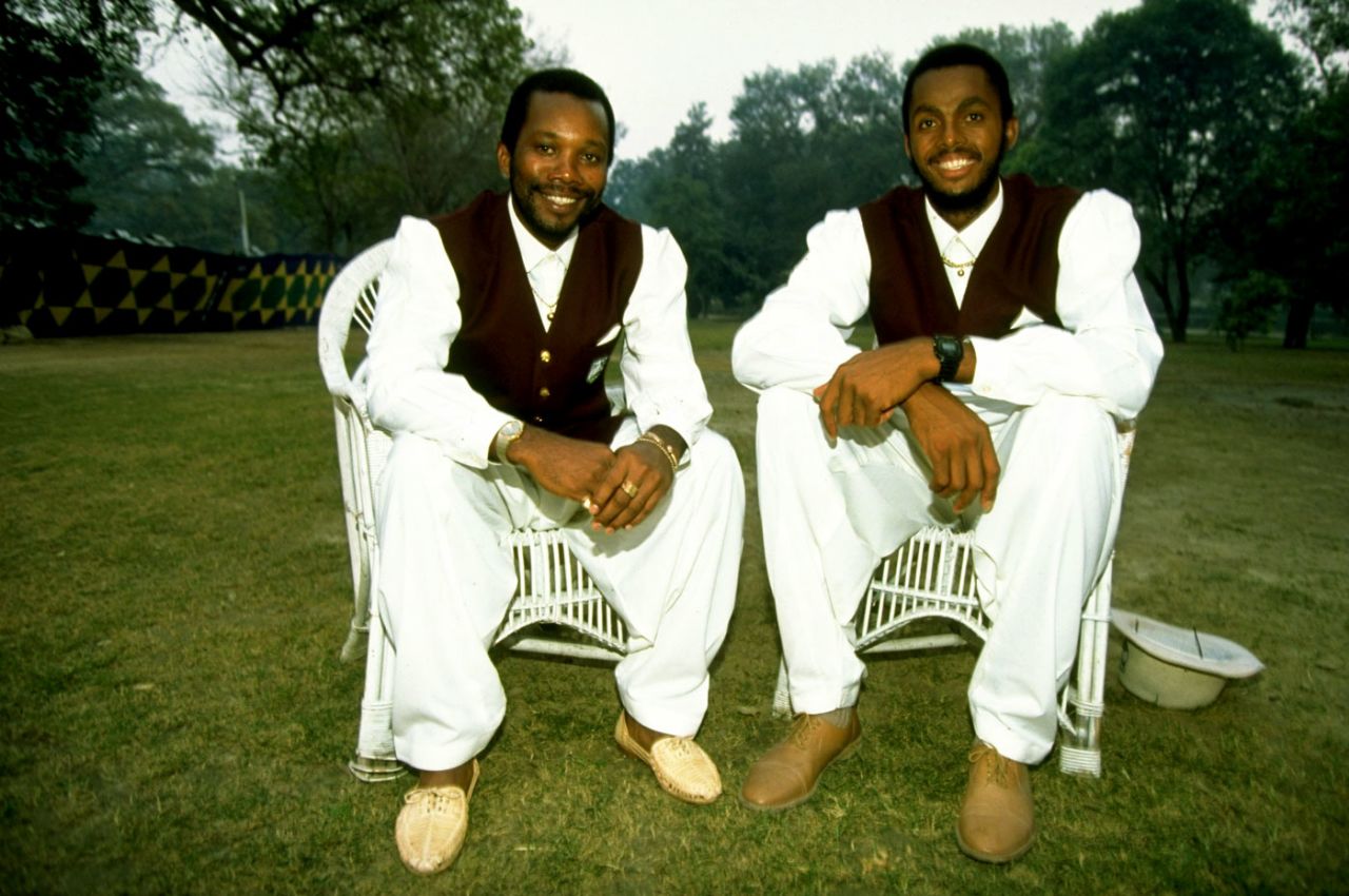 Malcolm Marshall and Courtney Walsh pose for photographers dressed in traditional Pakistani dress, Lahore, December 5, 1990