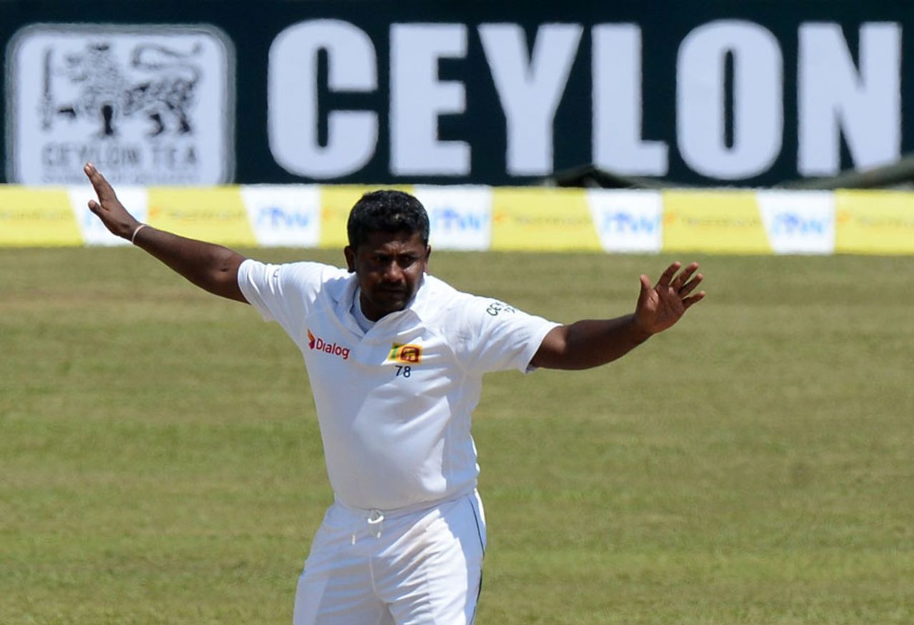 Rangana Herath's figures read 33-9-68-6, Sri Lanka v West Indies, 1st Test, Galle, 3rd day, October 16, 2015