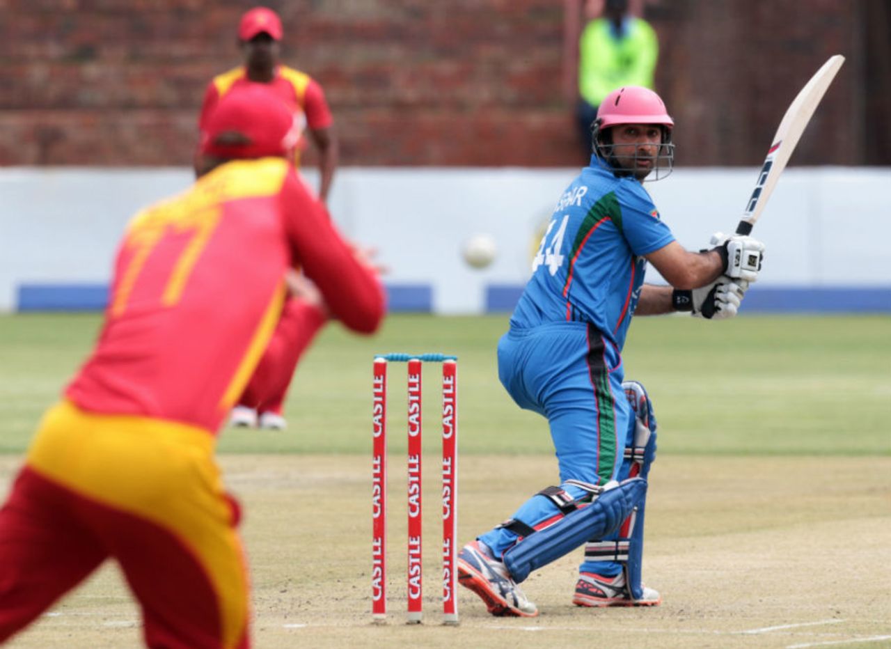 Asghar Stanikzai edges it to slip, Zimbabwe v Afghanistan, 1st ODI, Bulawayo, October 16, 2015
