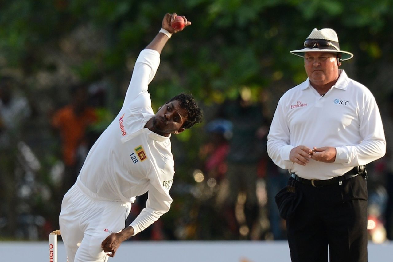 Tharindu Kaushal in his delivery stride, Sri Lanka v West Indies, 1st Test, Galle, 3rd day, October 16, 2015