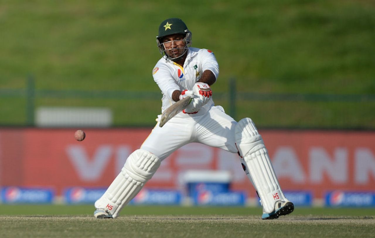 Pakistan's Sarfraz Ahmed hits out in Abu Dhabi, Pakistan v England, 1st Test, Abu Dhabi, 5th day, October 1, 2015