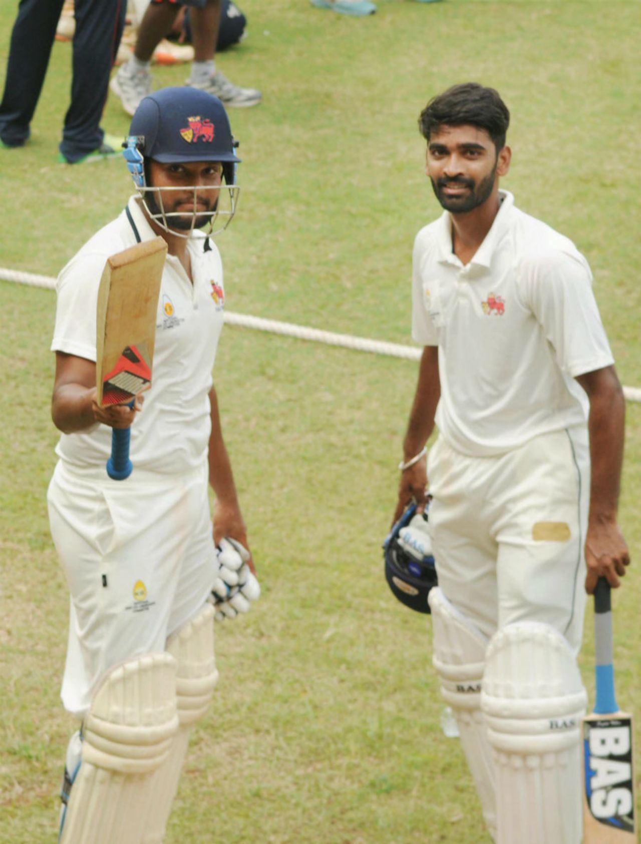 Balwinder Singh Sandhu and Vishal Dabholkar after their team's close win, Mumbai v Tamil Nadu, Ranji Trophy 2015-16, Group B, 4th day, Mumbai, October 18, 2015