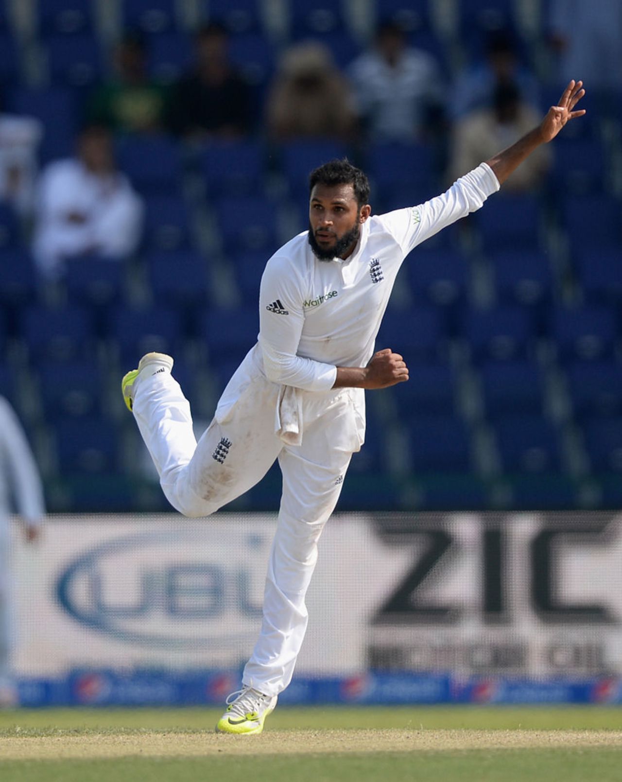 Adil Rashid became the first England legspinner to take five wickets since 1959, Pakistan v England, 1st Test, Abu Dhabi, 5th day, October 17, 2015