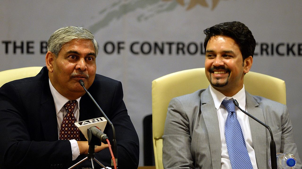 Shashank Manohar and Anurag Thakur at a press conference, Mumbai, October 4, 2015