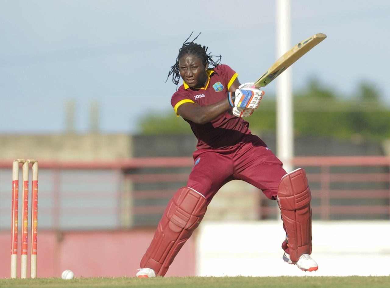 Stafanie Taylor cuts during her unbeaten 98, West Indies v Pakistan, 3rd women's ODI, St Lucia, October 21, 2015