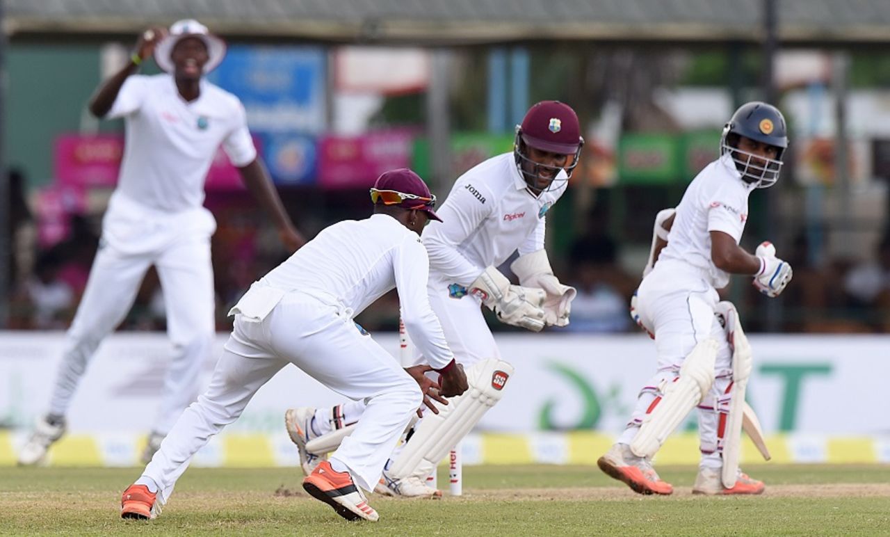 Kaushal Silva is caught at slip by Jermaine Blackwood, Sri Lanka v West Indies, 2nd Test, Colombo, 3rdday, October 24, 2015