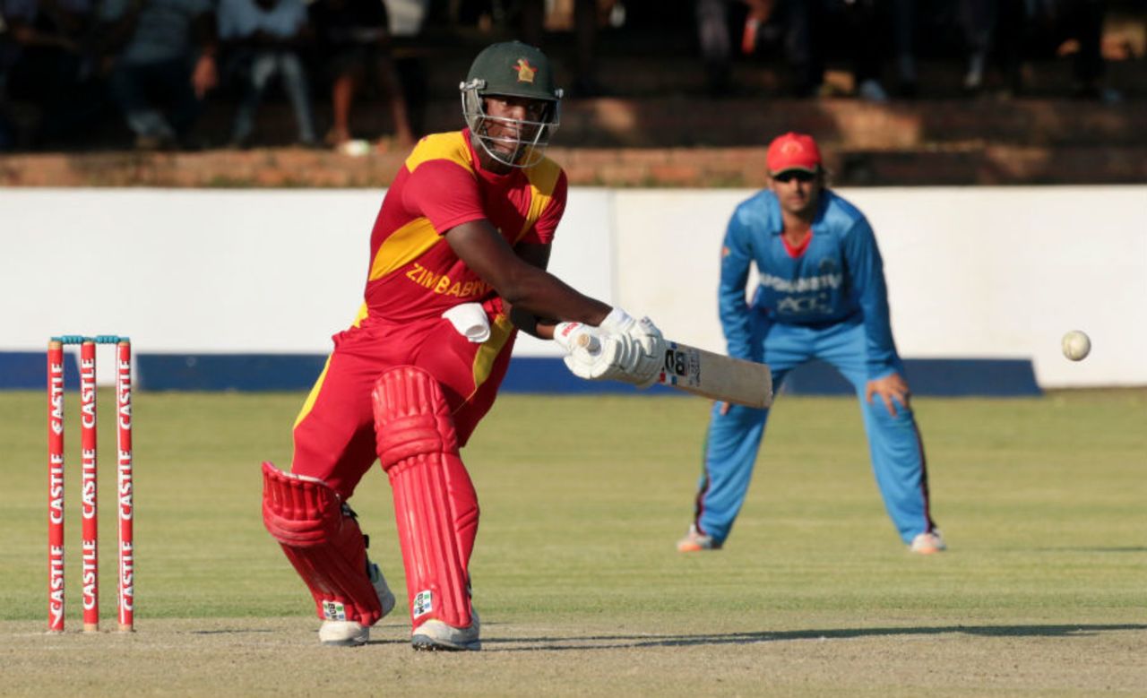Luke Jongwe attempts a reverse sweep, Zimbabwe v Afghanistan, 5th ODI, Bulawayo, October 24, 2015