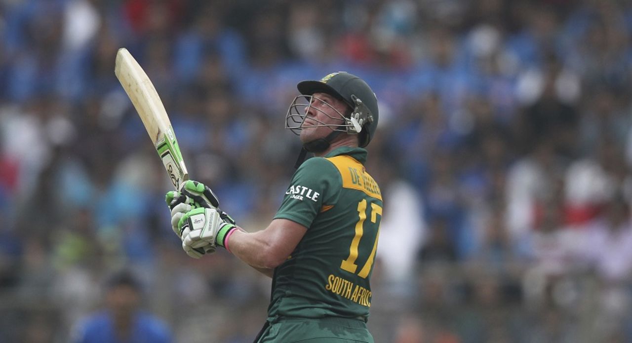 AB de Villiers launches one over the leg side, India v South Africa, 5th ODI, Mumbai, October 25, 2015