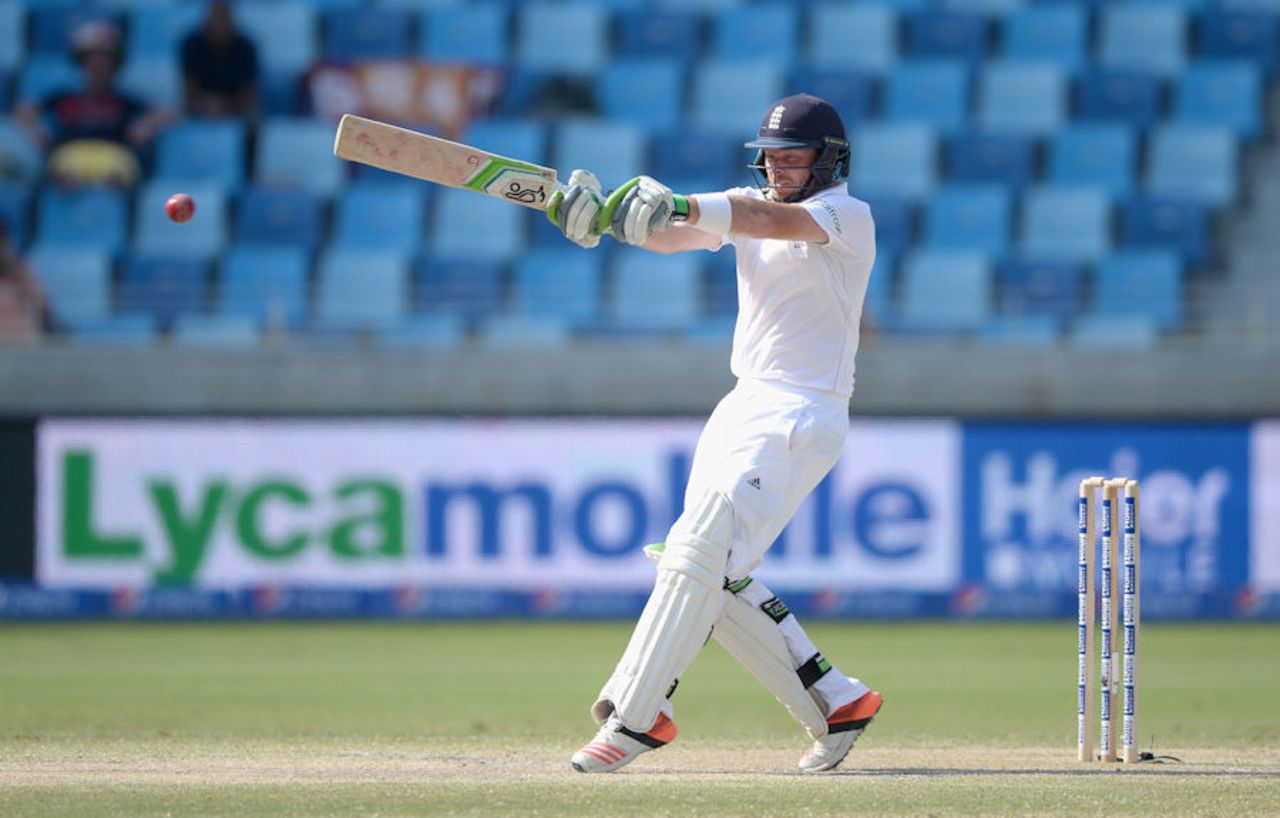 Ian Bell was in dire need of a big score in Dubai, Pakistan v England, 2nd Test, Dubai, 4th day, October 25, 2015
