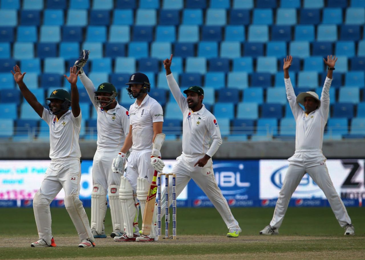 There was no shortage of appeals for the wicket of Mark Wood, Pakistan v England, 2nd Test, Dubai, 5th day, October 26, 2015