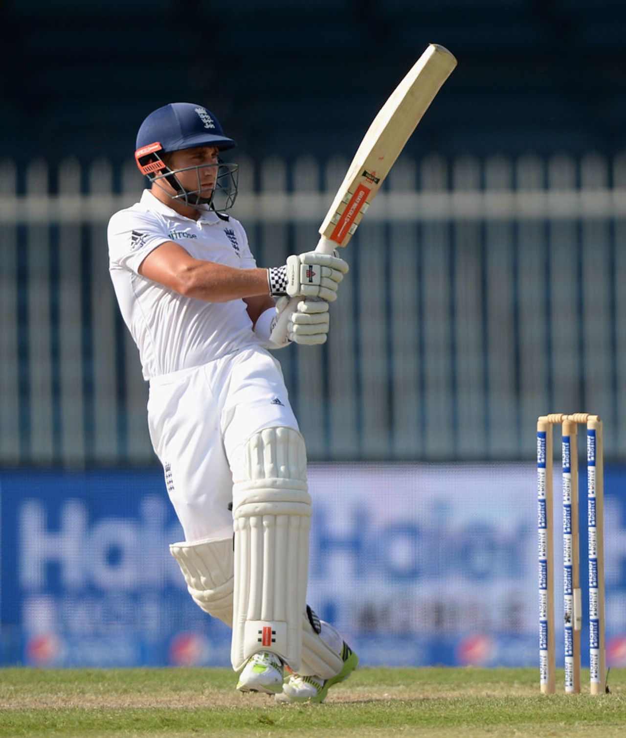 James Taylor emerges from sound defence to pull, Pakistan v England, 3rd Test, Sharjah, 2nd day, November 2, 2015