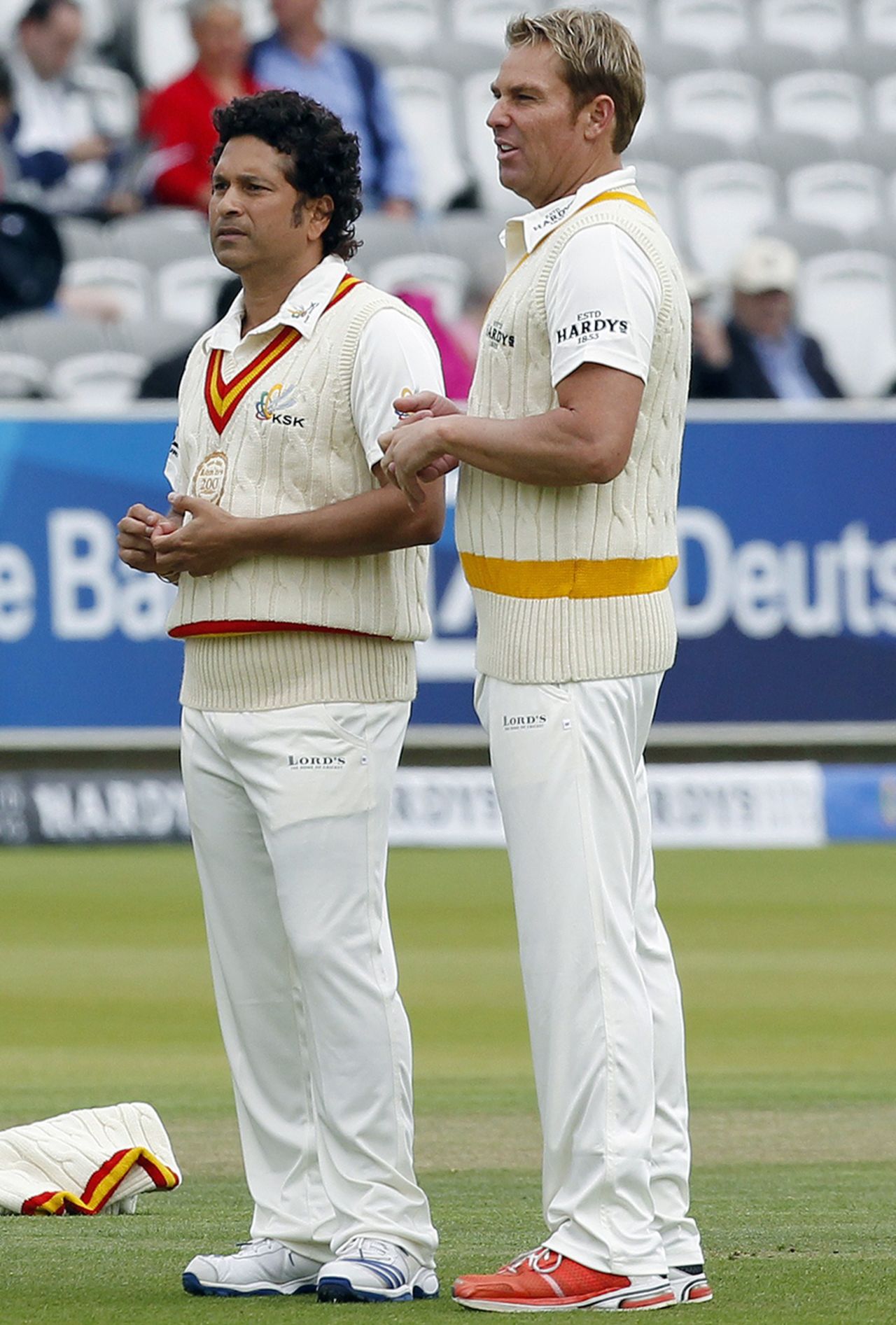 Sachin Tendulkar and Shane Warne have a chat during the MCC v Rest of the World game at Lord's, July 5, 2014