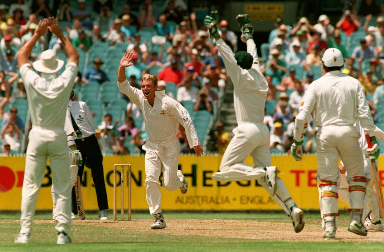 Devon Malcolm becomes Shane Warne's hat-trick victim, Australia v England, 2nd Test, Melbourne, 5th day, December 29, 1994 

