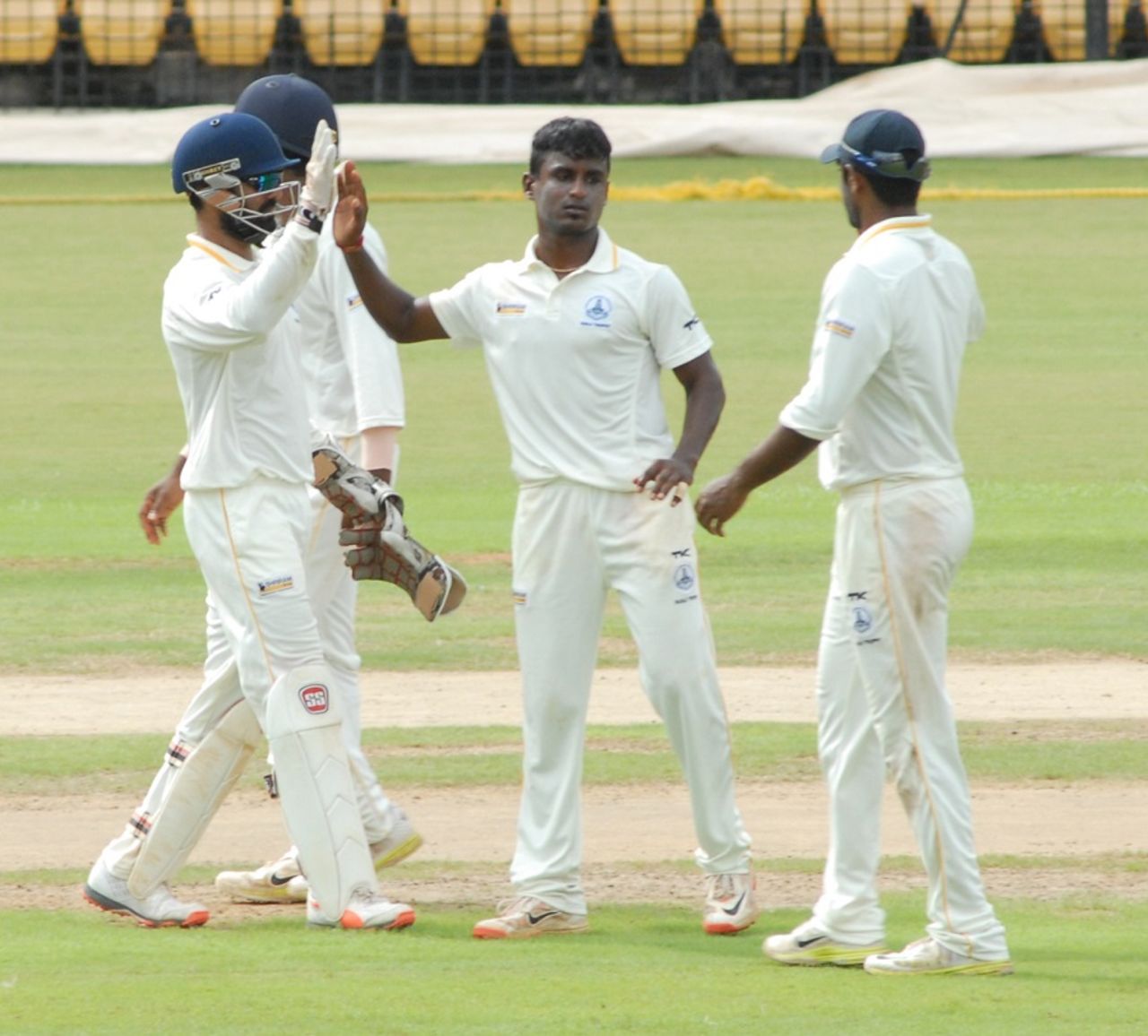 DT Chandrasekar picked up four wickets in the first innings, Tamil Nadu v Andhra, Ranji Trophy, Group B, 1st day, Chennai, November 7, 2015